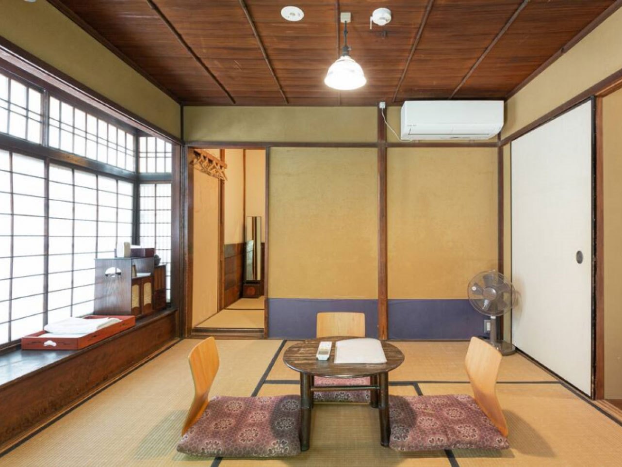 鯉屋　茶室　個室　お庭