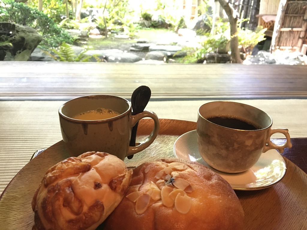 京都 町屋 ゲストハウス 鯉屋